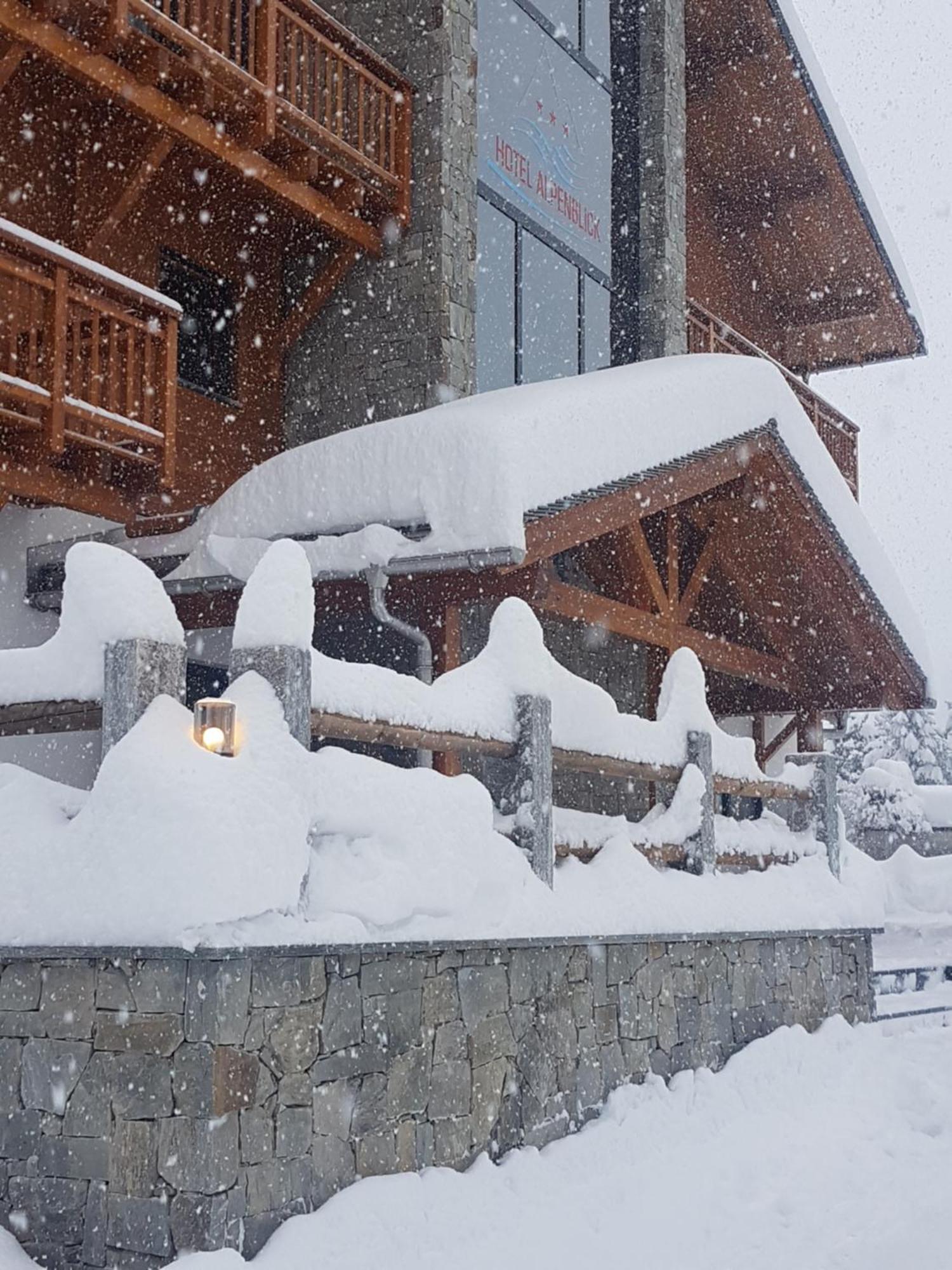 Hotel Alpenblick-Leukerbad-Therme Exterior foto