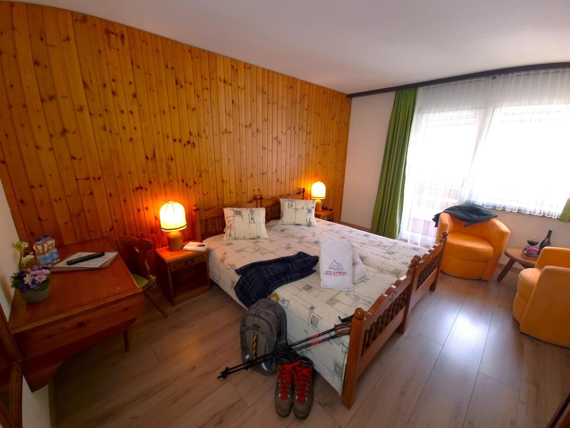 Hotel Alpenblick-Leukerbad-Therme Cameră foto